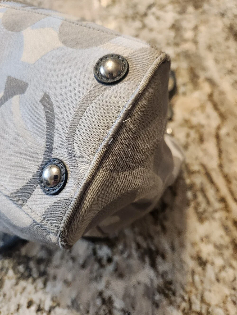 Coach F17140 Penelope Optic Carryall Handbag EUC Gray Fabric Patent Leather Trim